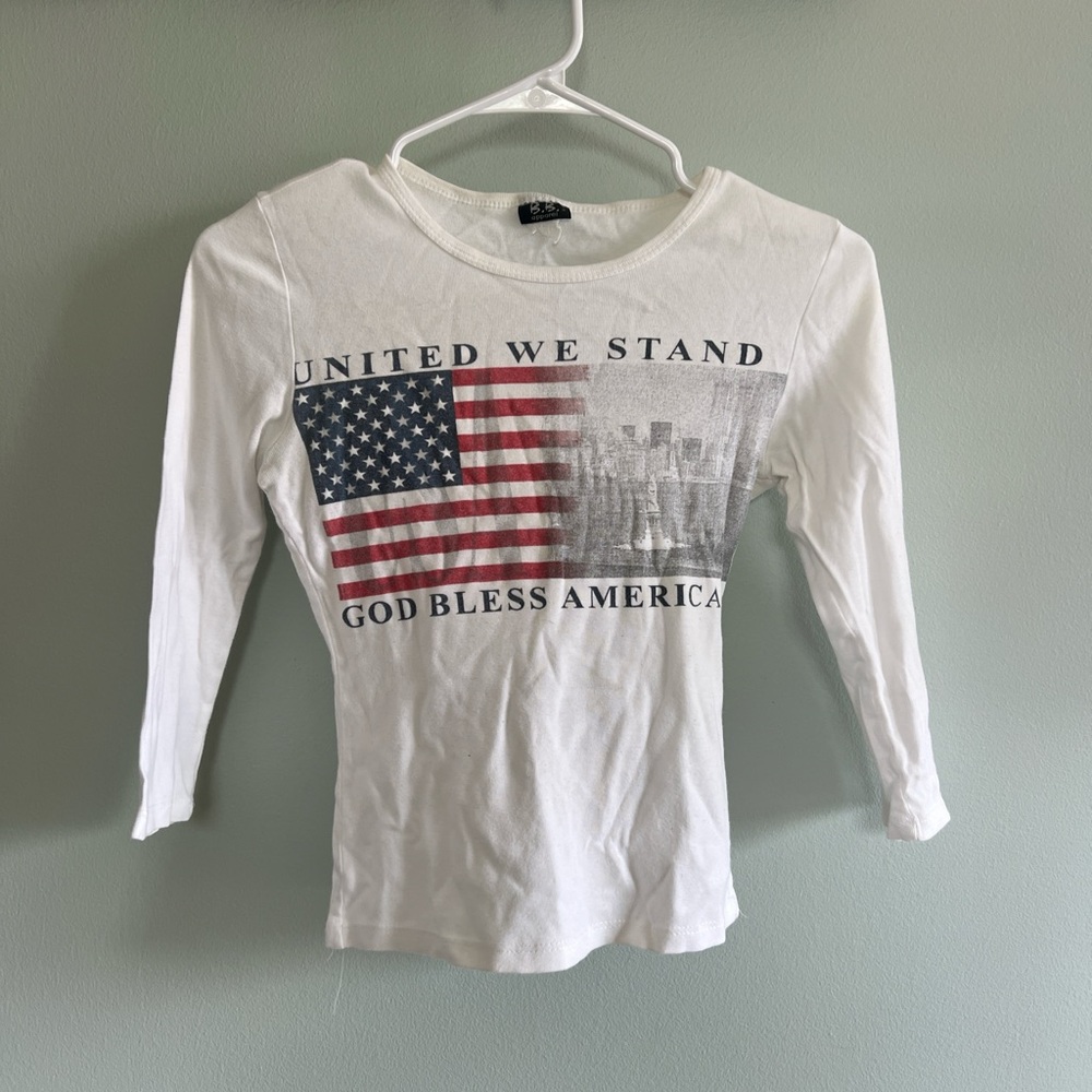 Vintage White Y2K B.B apparel USA 90’s long sleeve baby tee Americana fits small